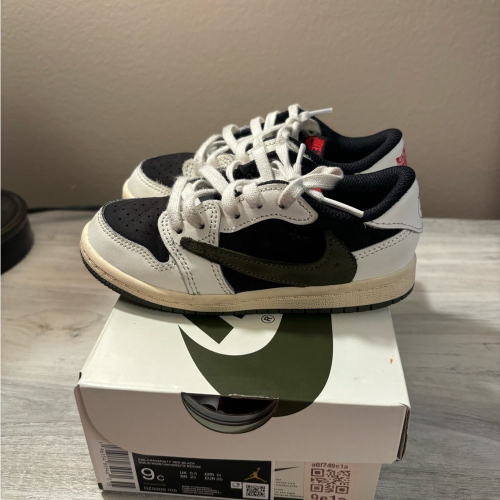 Toddler Travis Scott x AirJordan1 Retro low OG SP TD ‘Olive’ size 9c
